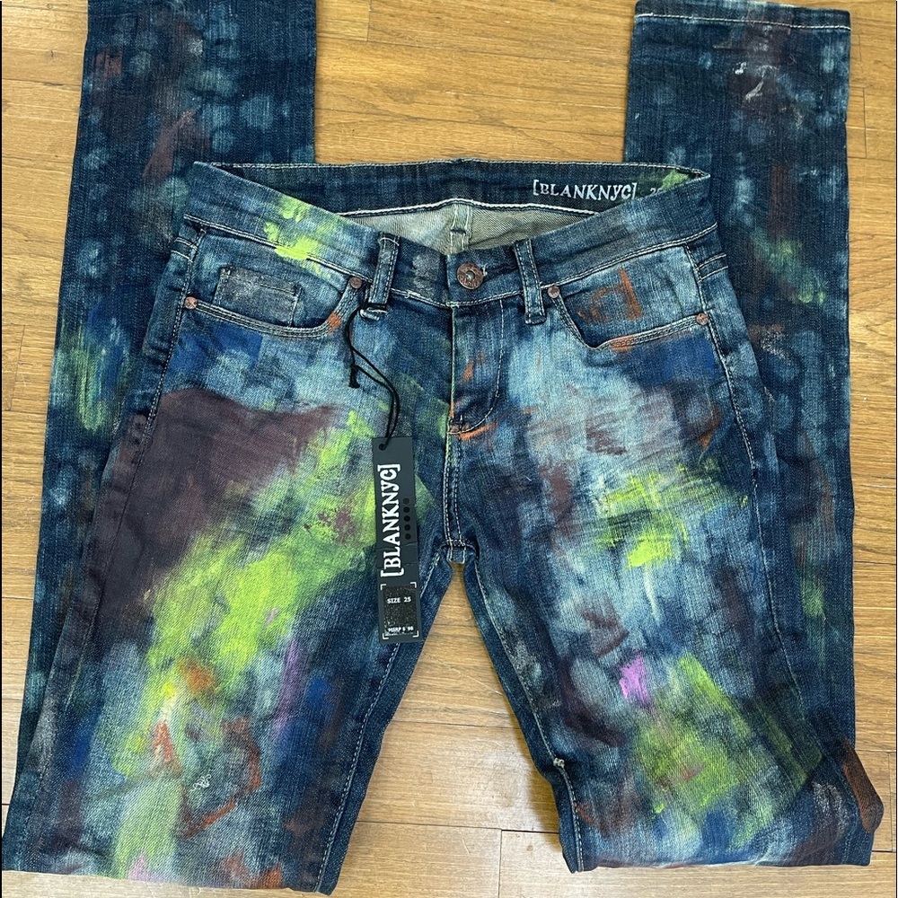 UNIQUE JEANS | THESE JEANS ARE EVERYTHING | BLANK NYC PAINTED JEANS | NWT